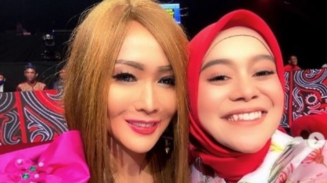 Unggahan Inul Daratista bareng Lesti Kejora [Instagram/@inul.d]