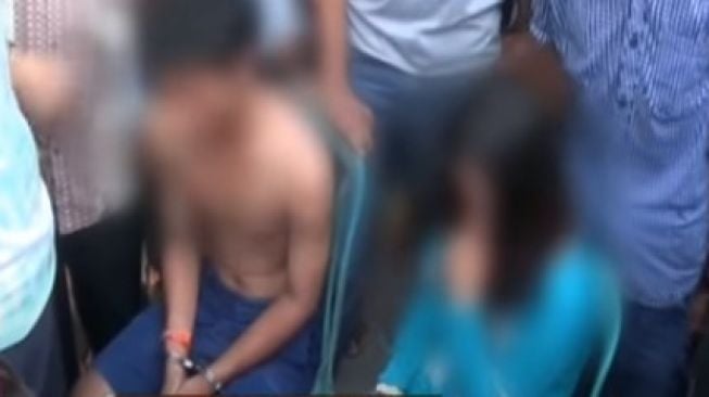 Viral Video Pasangan Mesum di Balam Digerebek Tanpa Busana di Dalam Mobil