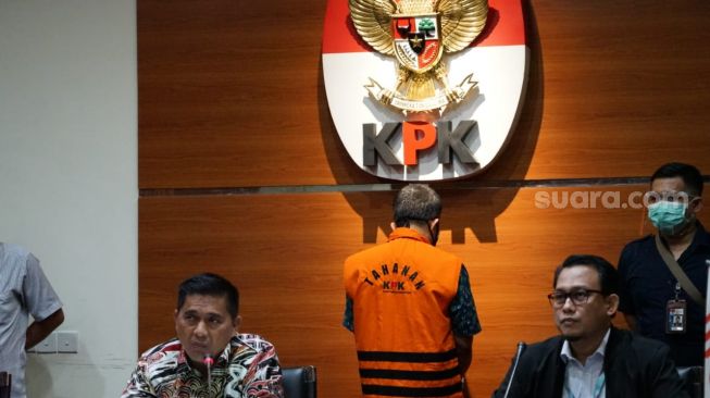 Kasus Gratifikasi Rp 20 Miliar, KPK Tahan Eks Pejabat Pemkab Subang