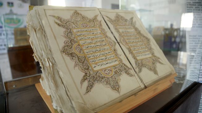 Koin Dirham Umayyah dan Alquran Tertua Dipamerkan di MTQ Sumut