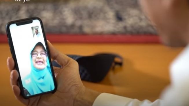 Cerita Buk Rika Guru Viral Video  Call  dengan Jokowi 