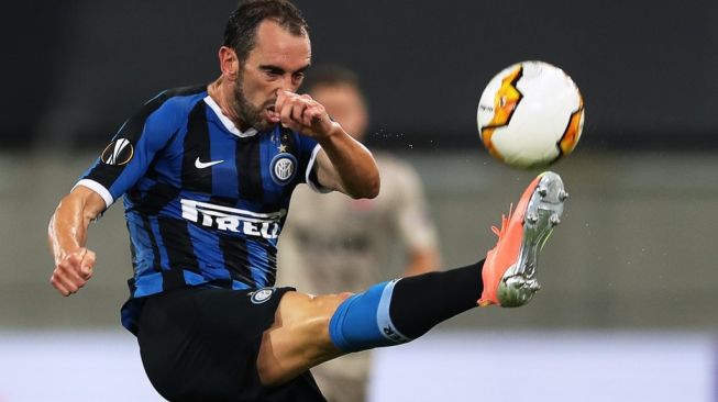 Inter Milan Siap Buang Diego Godin ke Cagliari