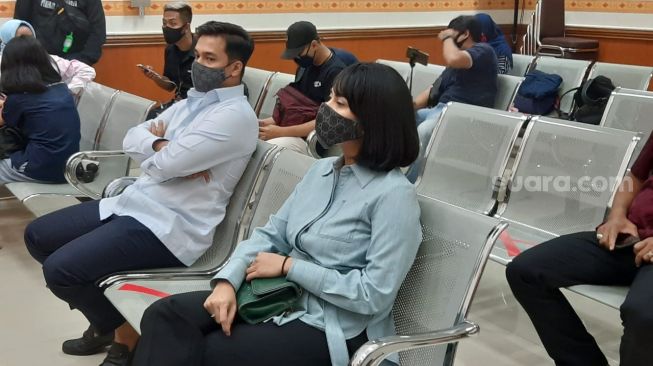 Vanessa Angel Mengeluh Sidang Kasusnya Berlarut-larut