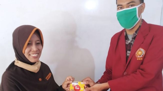 PMM UMM 2020 Distribusi Paket Data Pada Siswa SD di Desa Balung Kulon