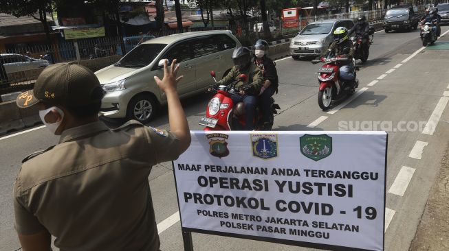 Satpol PP Tak Bisa Tindak Pelanggar Protokol Kesehatan di Perkantoran