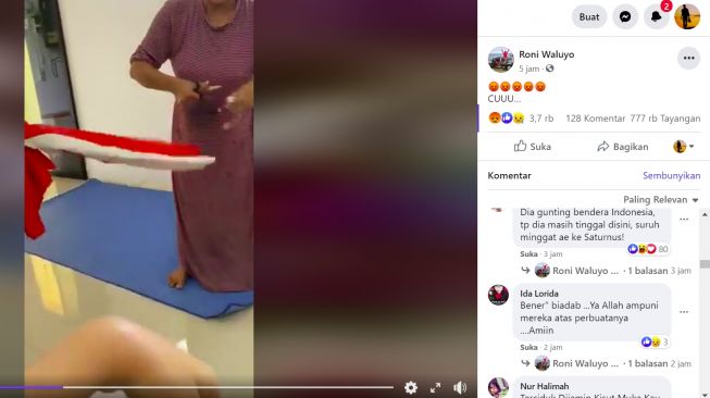 Viral! Video Emak-Emak Gunting Bendera Merah Putih, Warganet Jengkel