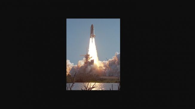 Space Shuttle Challenger. [NASA] 