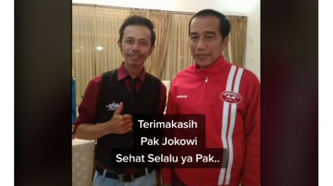 Gugup Dijemput Ajudan, Cerita Tukang Cukur Diminta Potong Rambut Jokowi