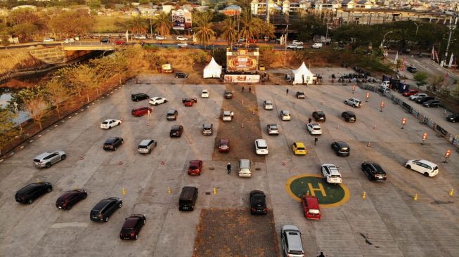 Jaga Interaksi dengan Konsumen, Mitsubishi Gelar Drive-in Cinema