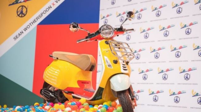 PT Piaggio Indonesia, Jumat (18/9/2020), resmi meluncurkan sepeda motor spesial Vespa Primavera Sean Wotherspoon di Tanah Air. [Dok Piaggio Indonesia]