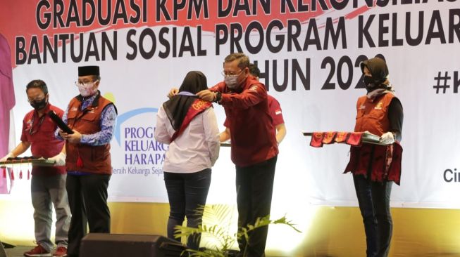 Pemerintah Pertimbangkan Para Penderita TBC Diberi Bantuan Sosial