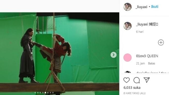 Liu Yaxi, pemeran pengganti dalam film Mulan [Instagram/@_liuyaxi]