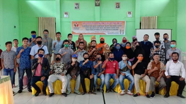 Panwaslu Kecamatan Sijunjung Adakan Sosialisasi Pemilih Pemula