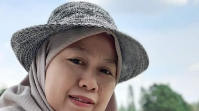 Andi Mariattang Berduka Devy Santi Meninggal Dunia