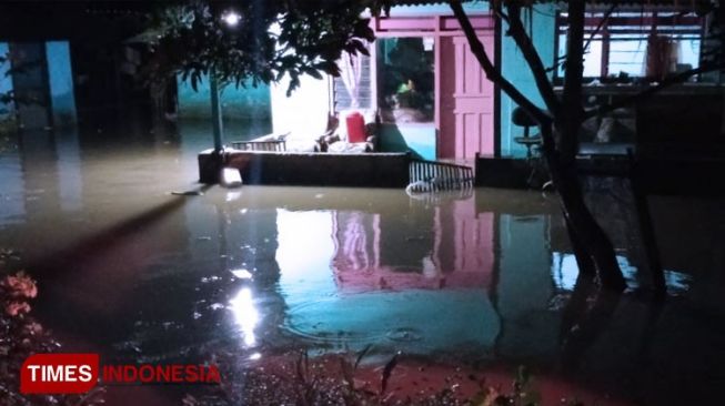 Hujan Deras, 10 Rumah Warga Banyuwangi Tergenang Banjir
