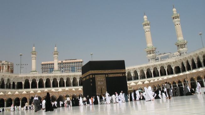 Arab Saudi Kembali Buka Ibadah Umrah Mulai 4 Oktober