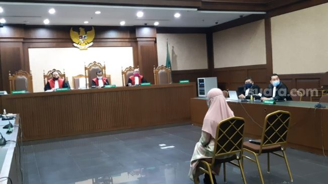 Jaksa Pinangki Sirna Malasari menjalani sidang perdana di Pengadilan Negeri Jakarta Pusat, Rabu (23/9/2020).  (Suara.com/Yosea Arga)