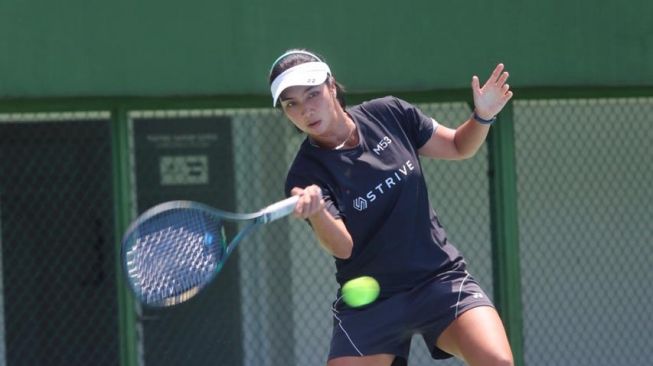 Aldila Sutjiadi Sabet Gelar Juara Ganda Putri Turnamen Tenis W100 di AS