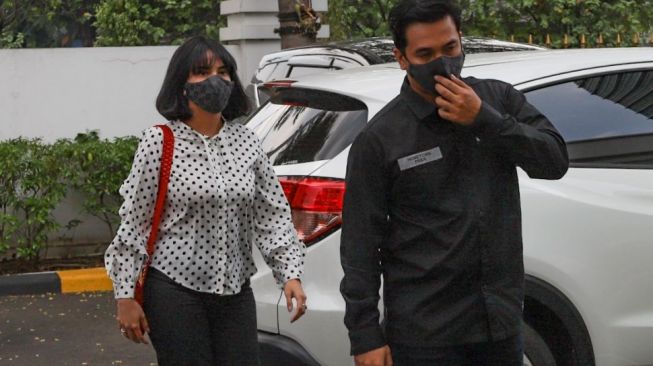 Vanessa Angel Stres Setiap Ingin Bersidang