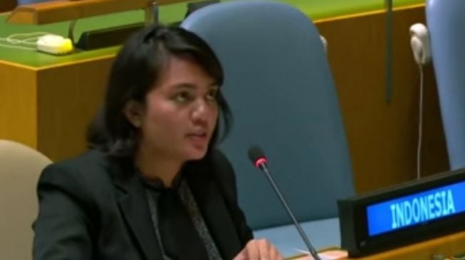 Diplomat Muda Indonesia Bikin Gemes Veronica Koman Saat Bahas Papua