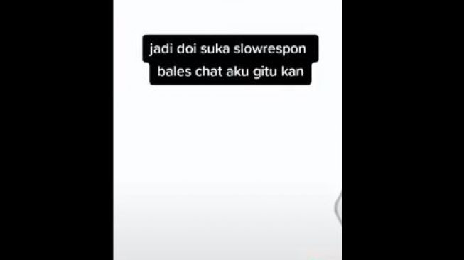 Cewek Iseng Install Aplikasi 'Pengintai' di Hape, Pergoki Pacar Nge-ML