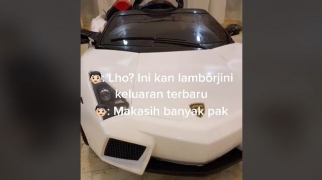 Lamborghini mini milik Kaesang. (TikTok/@_kaesangp)