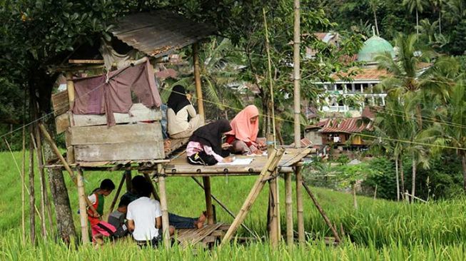 Kemendikbudristek Belum Berencana Lanjutkan Subsidi Kuota Belajar Tahun Depan