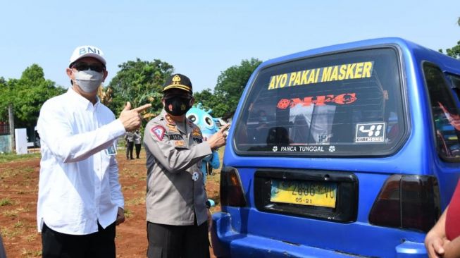 1.500 Sopir Angkot di Bogor Jalani Rapid Test Massal dan Dapat Sembako