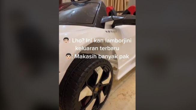 Postingan Kaesang Pangarep minta dibelikan mobil. [TikTok]