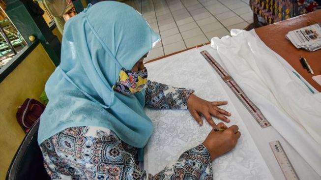 Hanya Dua Tersisa, Perajin Batik Melayu Riau Kekurangan Penerus