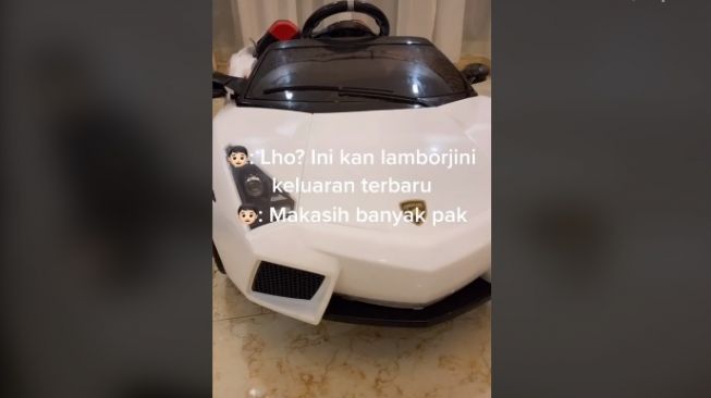 Postingan Kaesang Pangarep minta dibelikan mobil. [TikTok]