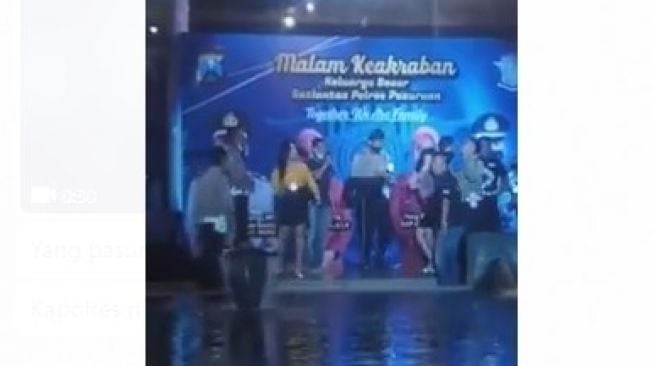 Kepolisian di Jawa Timur gelar dangdutan di tengah pandemi virus corona (ist)