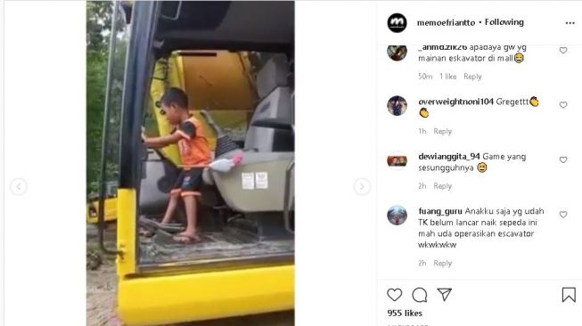 Video bocah lima tahun kemudikan ekskavator. (Instagram/@memoefriantto)