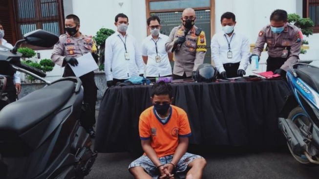 Polisi Tembak Mati Bandit Motor di Surabaya