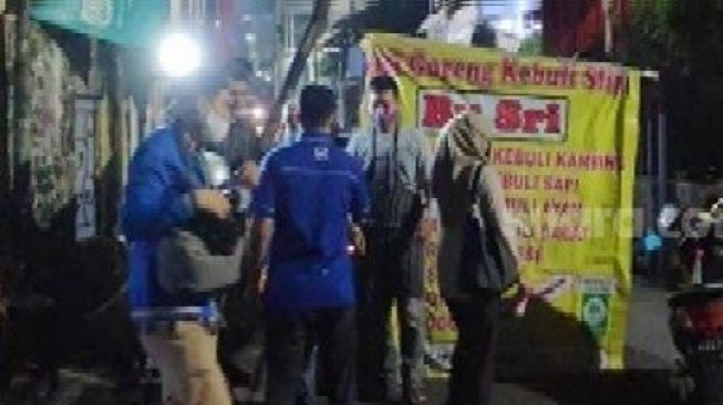 Begini Kisah Tukang Nasgor Kasi Diskon 50 Persen ke Kader Demokrat dan PKS