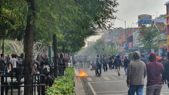 Suasana Jelang Petang di Kawasan Malioboro Usai Demo Ricuh