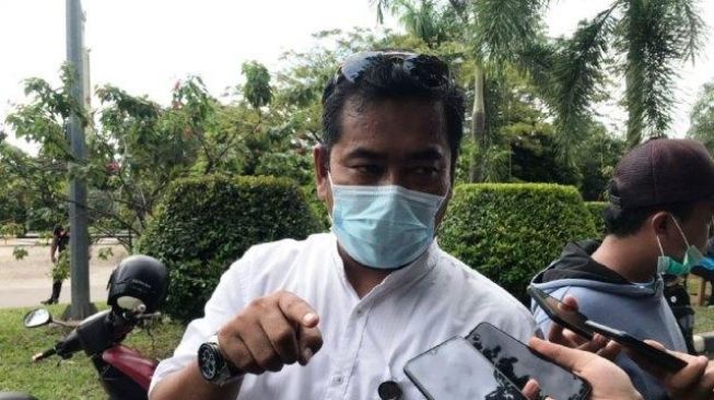 Ikut Demo Tolak UU Cipta Kerja, Anggota DPRD Batam Ini Siap Dipecat