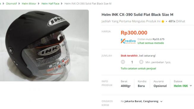 Helm yang digunakan oleh Wali Kota Surabaya saat mengamuk. (tokopedia)