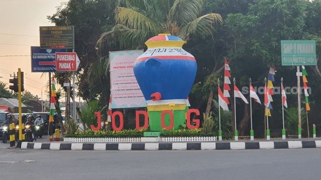 Padasan Hampir Hilang, Warga Bantul Buat Gentong Raksasa sebagai Pengingat