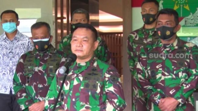 Dikritik! DPR Minta Pangdam Fokus Urus Pertahanan daripada Baliho Rizieq