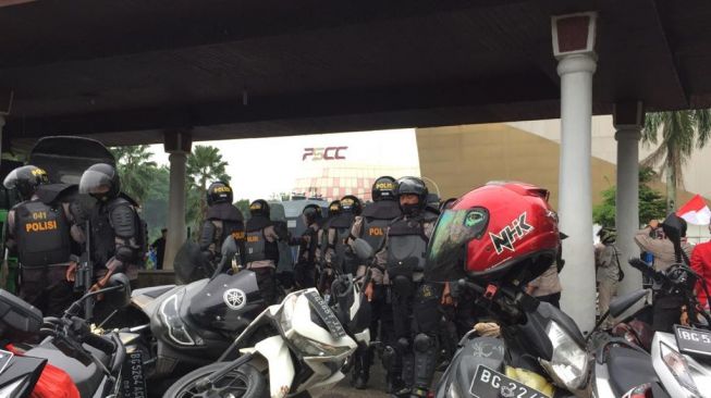 Aksi Tolak Omnibus Law di Palembang Berlanjut ke Kantor Pemprov Sumsel