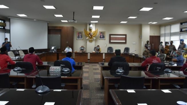 Tampung Aspirasi Soal UU Cipta Kerja, DPRD Sumbar Surati Presiden Jokowi