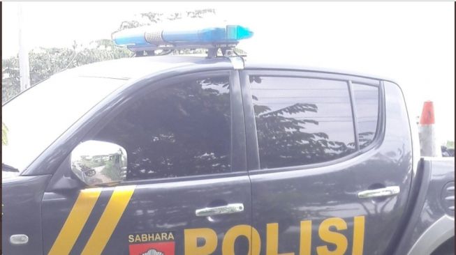 Mobil polisi ini jadi sorotan warganet (Twitter)