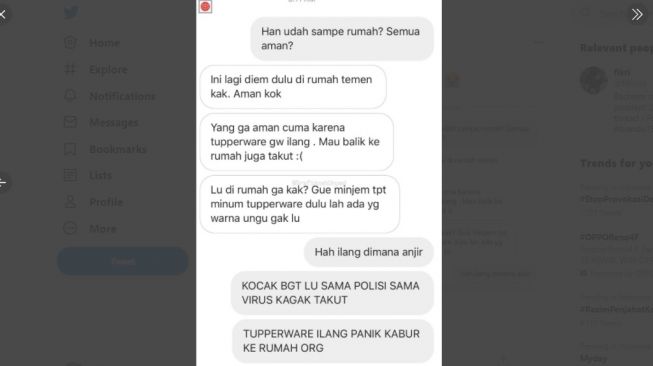 Tangkapan layar chat kehilangan Tupperware saat demo. [Twitter]