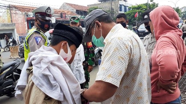 Diduga Mau Demo UU Ciptaker, Remaja Kocar-kacir, Adu Sprint dengan Polisi