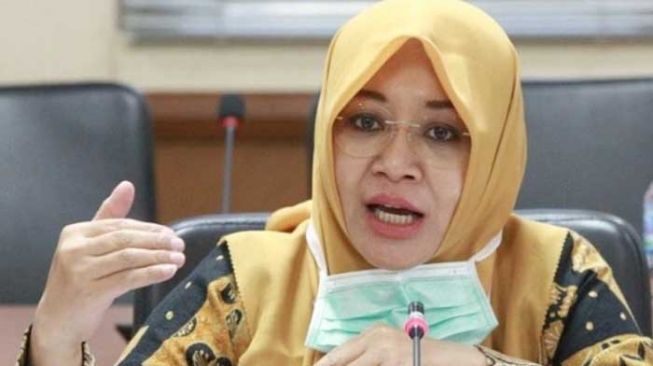 Senator Intsiawati Ayus Siap Bertarung di Pilwakot Pekanbaru 2024