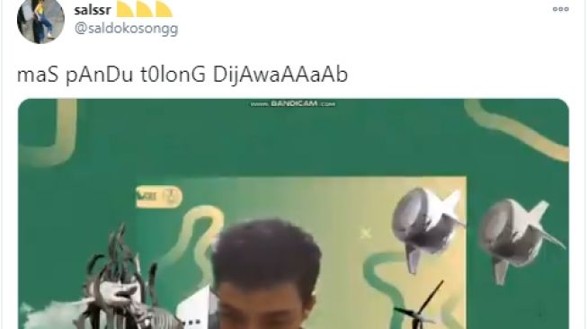 Video mahasiswa ikut kuliah online pakai filter alien. - (Twitter/@saldokosongg)