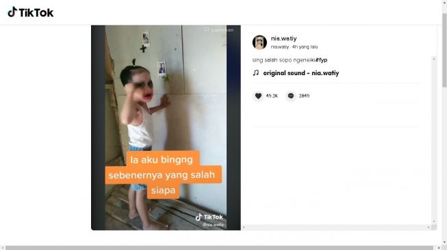 Bocah menggemaskan menangis setelah minta didandani mirip Joker - (TikTok/@nia.watiy)