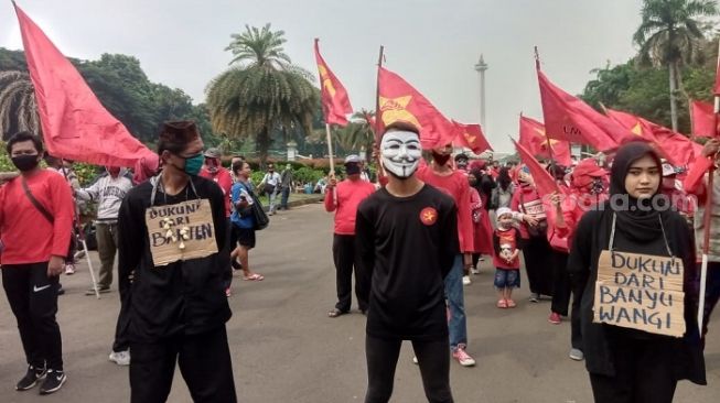 Ada Aksi Tolak UU Cipta Kerja, Jalan ke Istana Diblokade Kawat Berduri