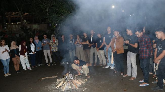 Kegiatan diklat Balairung untuk menguatkan skill dan wacana awak. (Arsip Balairung)